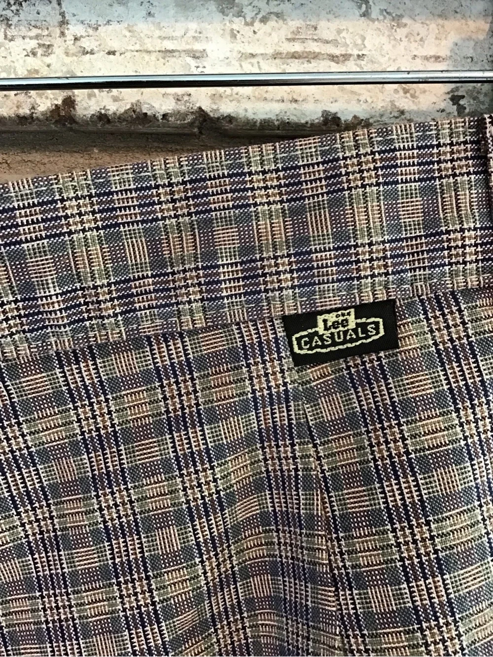 LEE Vintage Women's High-Waist Plaid Tailored Pleated Wrinkle Free Shorts 16